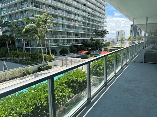 Foto del edificio - 1111 SW 1st Ave