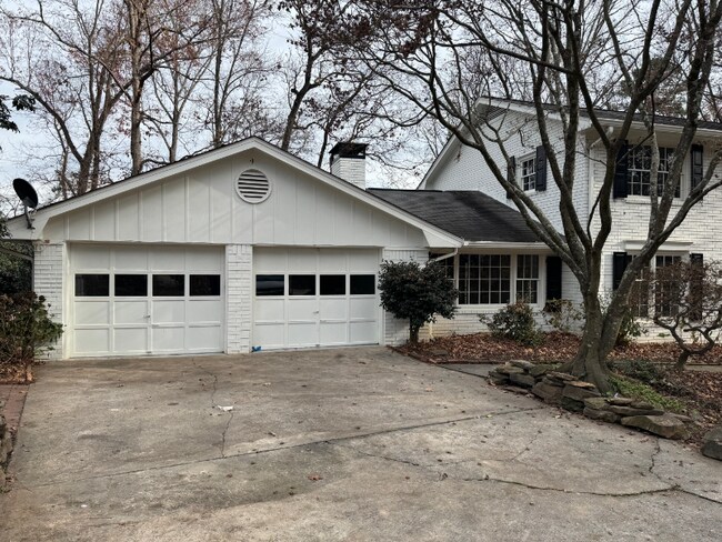 Foto del edificio - 865 Spalding Dr