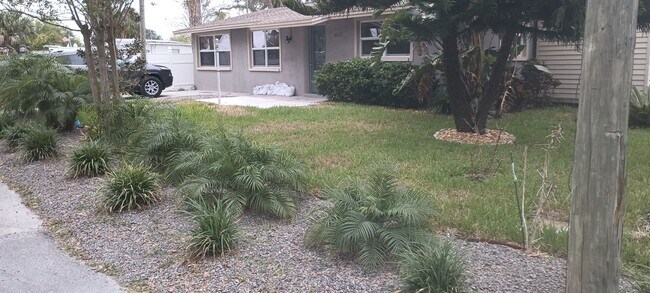 Building Photo - 6737 Udell Ln