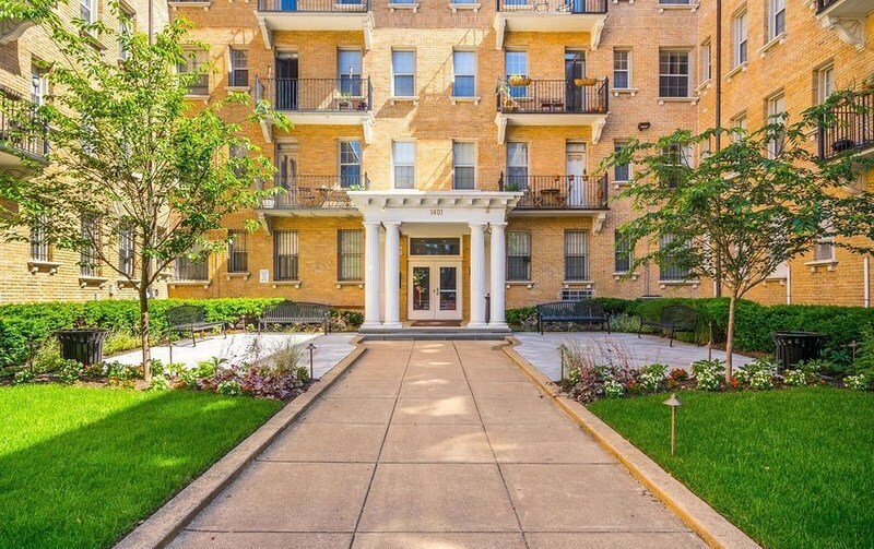Foto principal - 1401 Columbia Rd NW