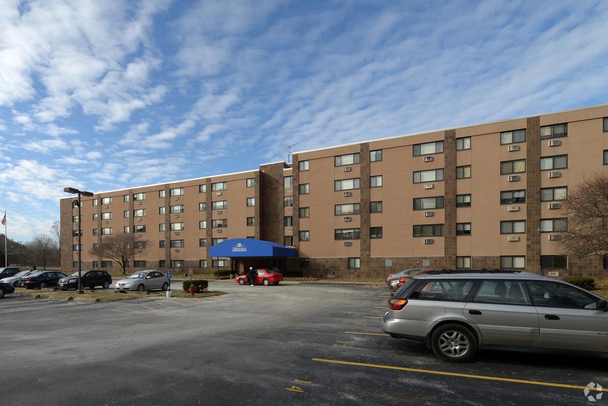 Building Photo - Waterview Apartments