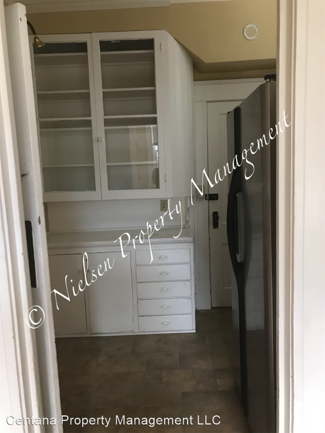 Building Photo - 200-206 S Excelsior Ave