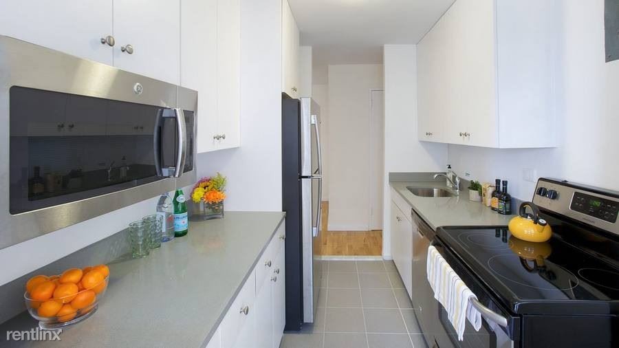 9722 57th Ave Unit 10J, Corona, NY 11368 Condo for Rent in Corona, NY