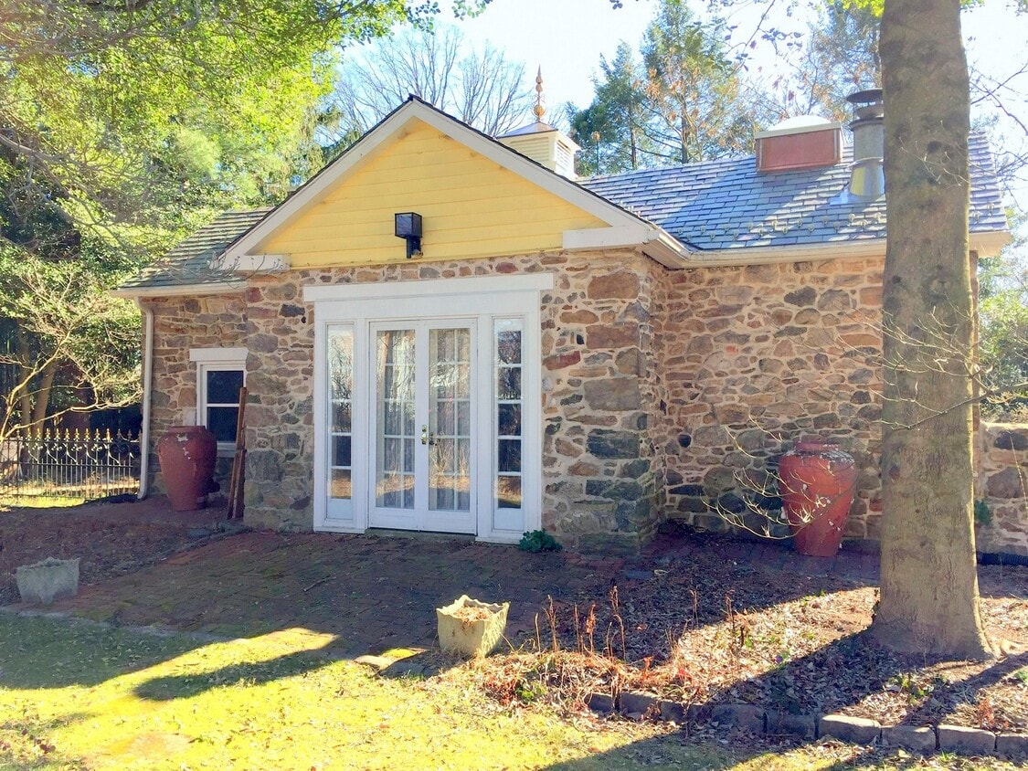 Photo - 529 Dunkirk Rd (Baltimore, MD)