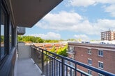 Balcony 1 - 5455 Rue de Terrebonne