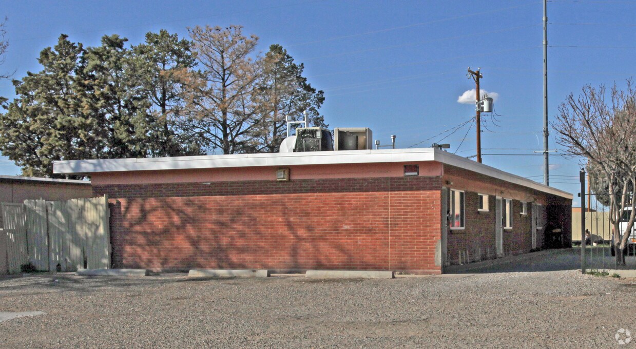 Primary Photo - 8419 Decatur Ave SE
