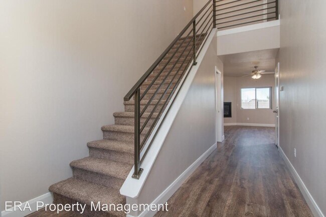 Building Photo - 3 br, 2.5 bath House - 3083 W 1750 N #9