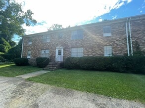 Building Photo - 116 Tillman Dr
