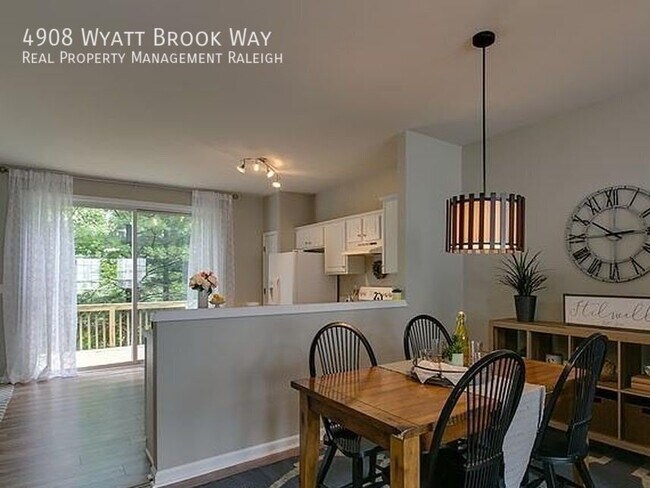 Foto del edificio - 4908 Wyatt Brook Way