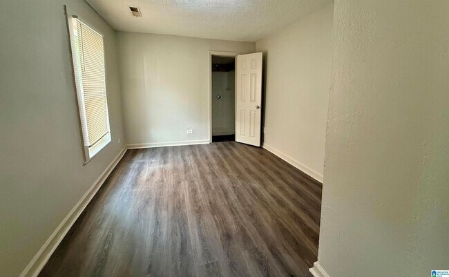 Foto del edificio - 7101 Naples Ave