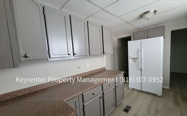 Foto del edificio - 4 Bedroom 3 Bath for rent