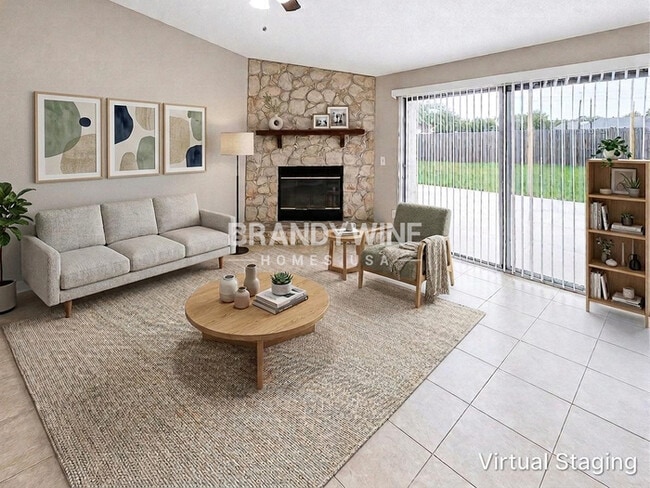 Building Photo - 616 Pembridge Dr W