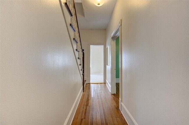 Foto del edificio - 1619 Avenue N