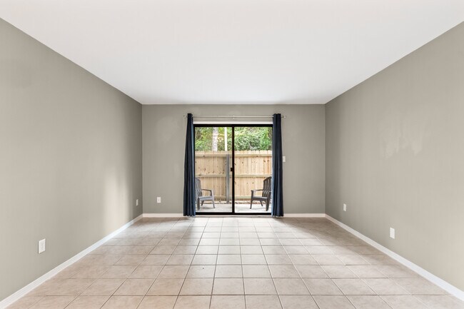 Building Photo - 3783 E Olive Rd