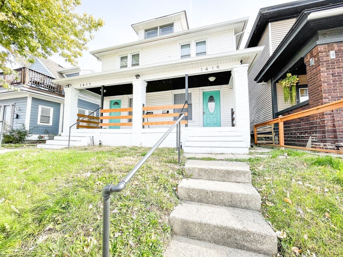 Primary Photo - 1417 - 1419 S. East St