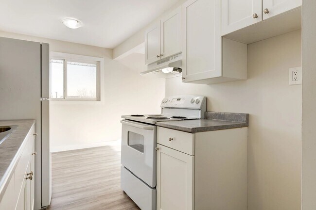 Photo du bâtiment - Fernwood Apartments