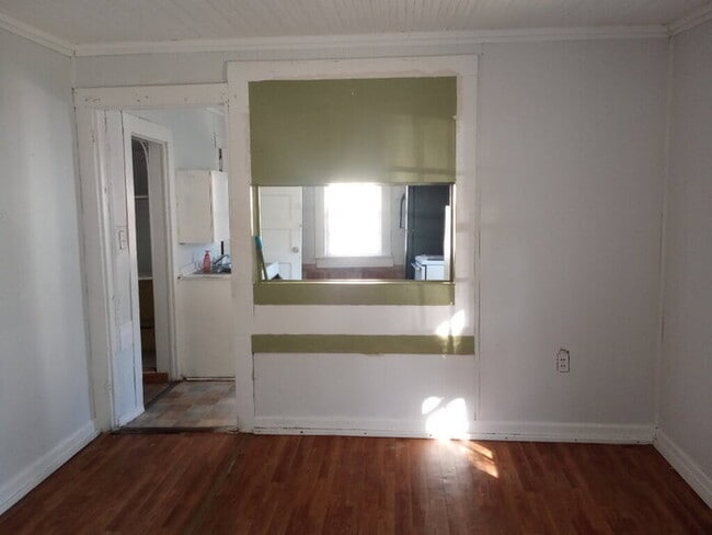 Foto del edificio - "Charming 2-Bed Oasis on River Street - Perfect Blend of Comfort & Convenience in Laurens!"