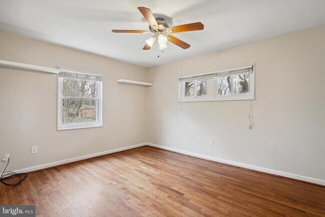 Building Photo - 6329 Gentele Ct