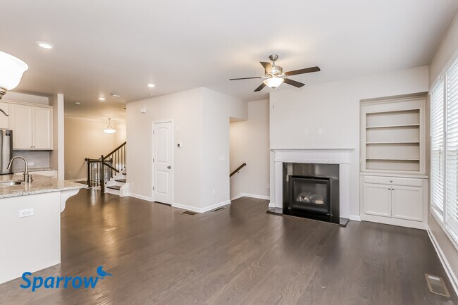 Building Photo - 402 MONTCLAIR Court