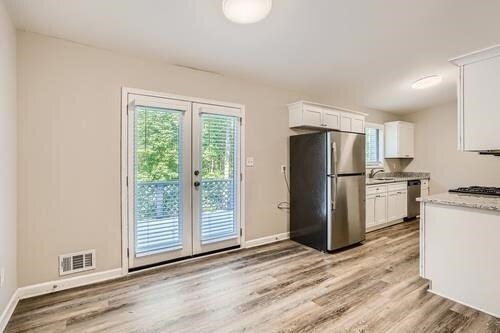 Building Photo - 2520 Amberwood Dr SW