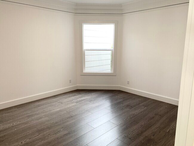 Foto del edificio - 2131 Grove St