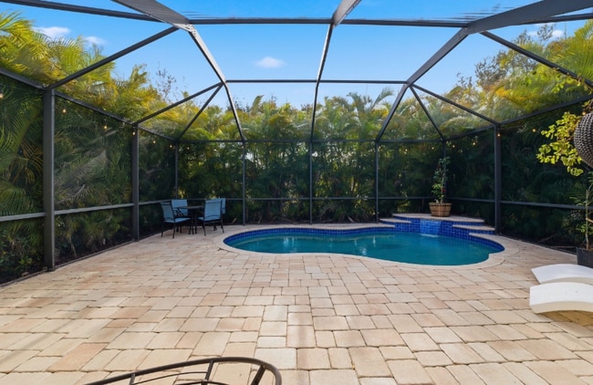 Building Photo - 4911 Boston Common Glen