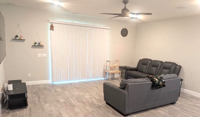Foto del edificio - 4384 Foggy Oak Ln