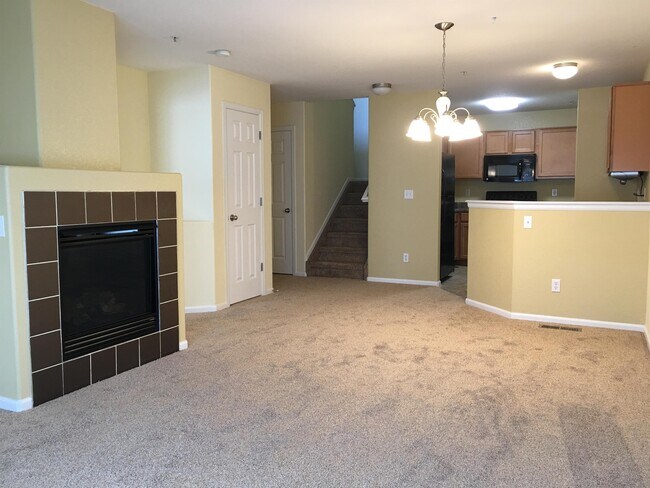 Foto del edificio - 14300 Waterside Ln
