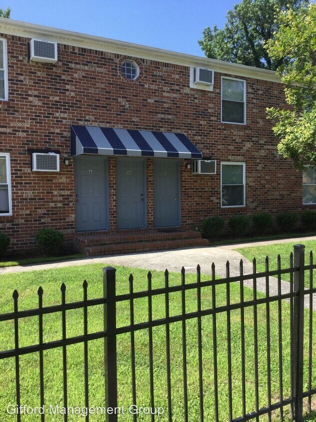 Primary Photo - 1023 W 38th St