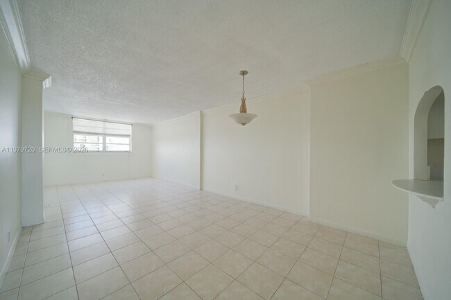 Foto del edificio - 2903 N Miami Beach Blvd