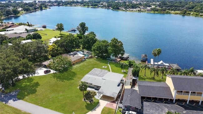 Foto del edificio - 117 Lake Roy Dr