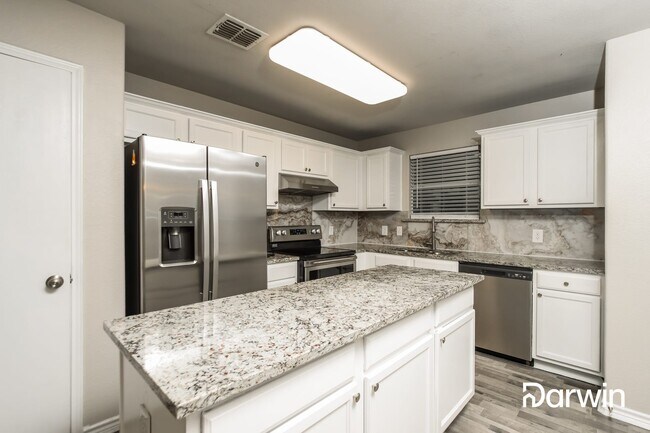 Foto del edificio - 7540 Amber Drive, Dallas, TX 75241