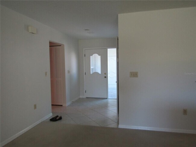 Foto del edificio - 3010 Ringwood Meadow