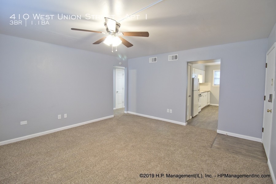 Foto principal - Woodcrest Three Bedroom First Floor