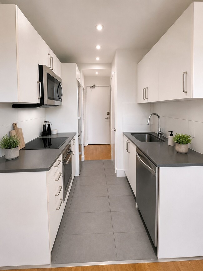 Building Photo - 25 Eccleston Dr