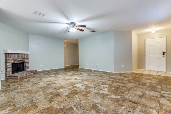 Building Photo - 8774 Gray Fox Court