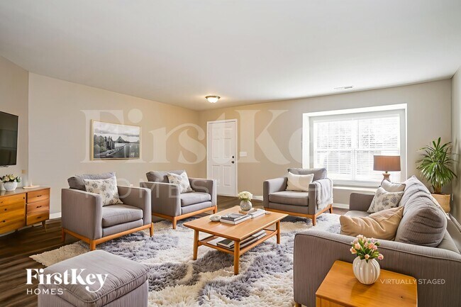 Foto del edificio - 204 Hillview Dr