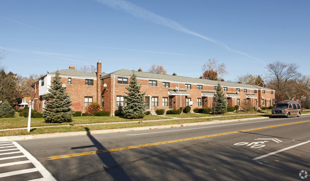 Primary Photo - Chicago Townhomes