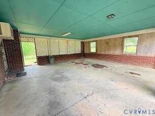 Foto del edificio - 19410 Oakwood Ln