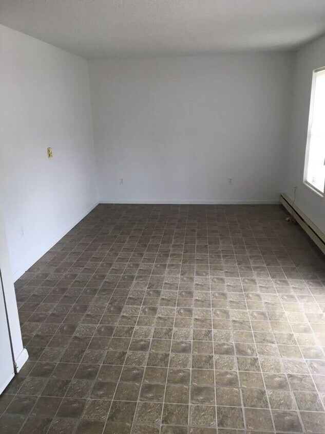 Foto del edificio - 709 E Woodland St