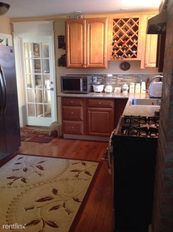 Foto del edificio - 3 br, 1 bath House - 129 Beechwood Avenue