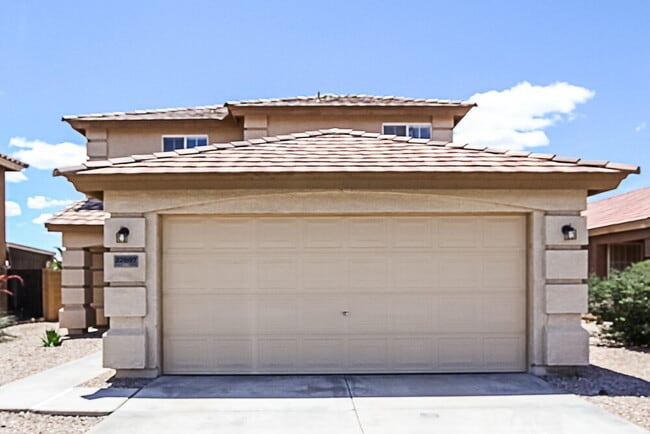 Building Photo - 22807 W Gardenia Dr