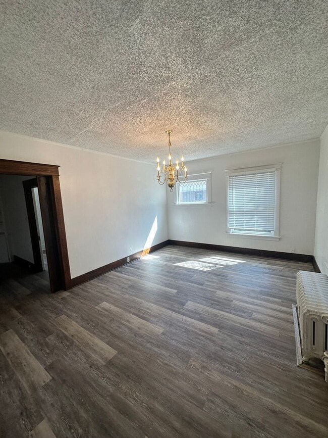 Building Photo - Updated 4-Bedroom Home Near Perry Street –...