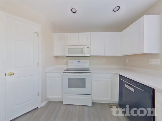 Foto del edificio - 2691 E 132nd Ave