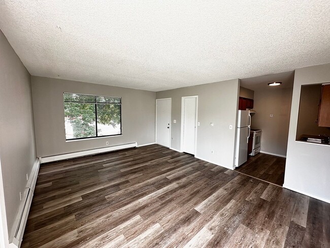 Foto del edificio - 4610 Picturesque Ct