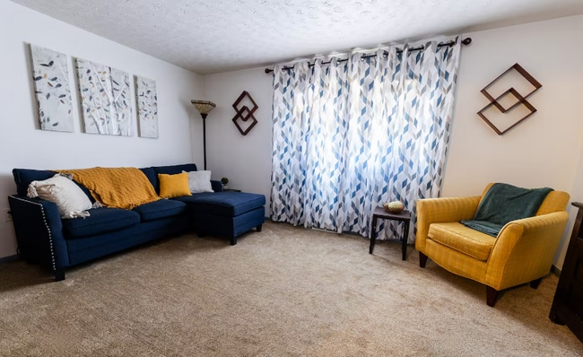 Foto del edificio - 250 Trumbull Ave