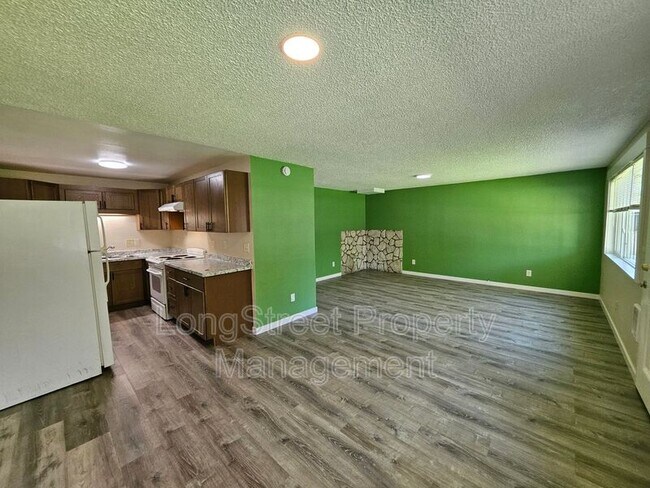 Foto del edificio - 17615 SW Blanton St