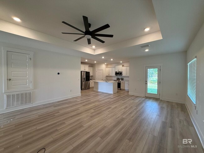 Building Photo - 16672 Prado Loop