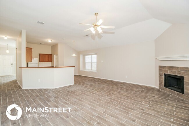 Building Photo - 12004 Gold Creek Dr E