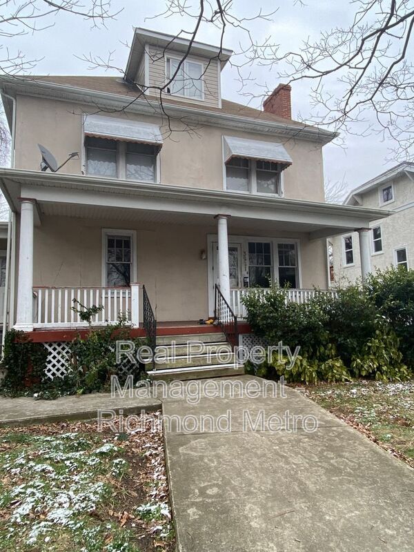 Foto principal - 3221 Hanes Ave